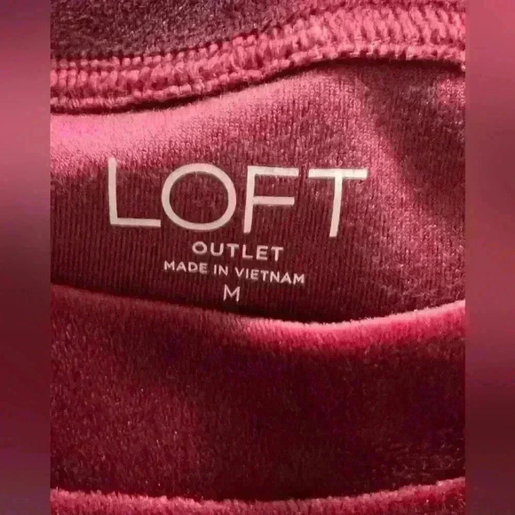 Loft Outlet 2 Piece Velour Jogging Set Top is Size M Bottoms Size L Cayenne Red - Picture 7 of 7